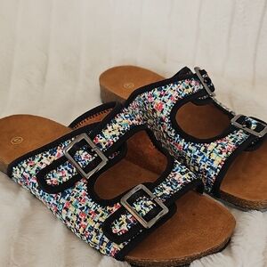 Bernie Mev Tan and Black Sandals